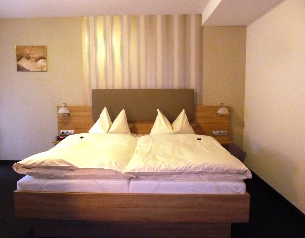 וילינגן Pension Haus Waldfrieden, Meinecardplus Inklusive מראה חיצוני תמונה