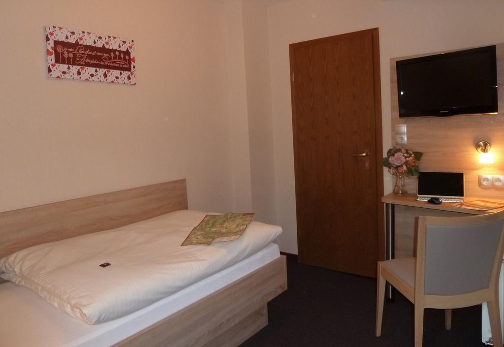 וילינגן Pension Haus Waldfrieden, Meinecardplus Inklusive מראה חיצוני תמונה